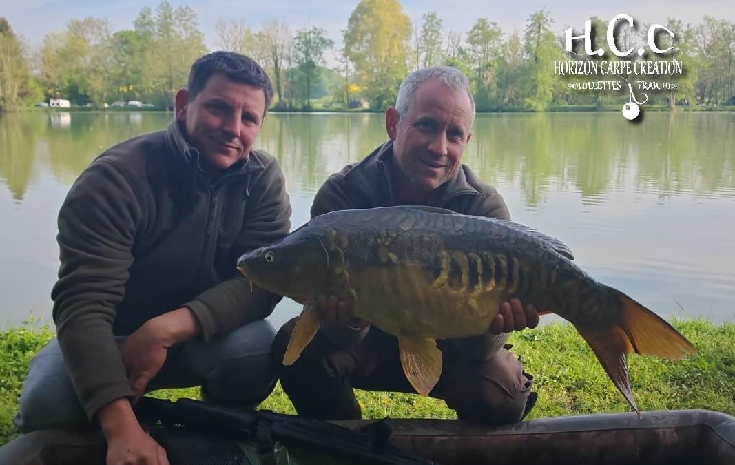 CYRIL ET MANU NACQUEMOUCHE - CONSULTANTS HCC